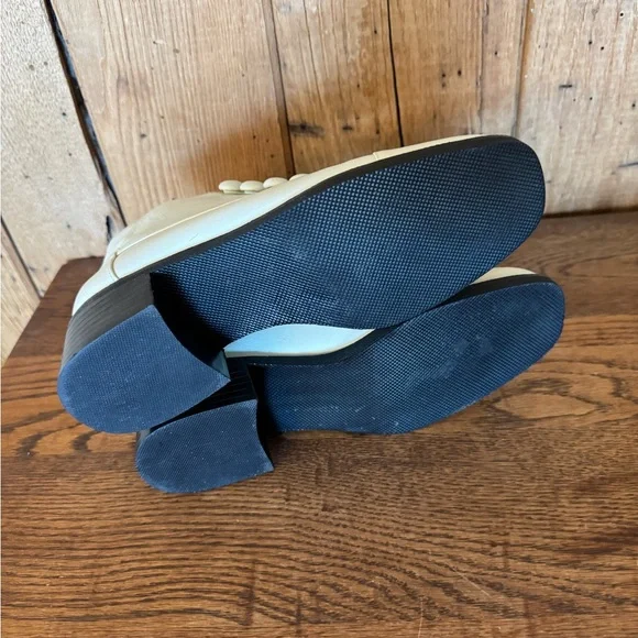 Vintage Cream Leather Ankle Boots - Picture 16 of 16